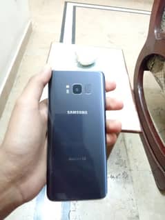 Samsung Galaxy S8 doted