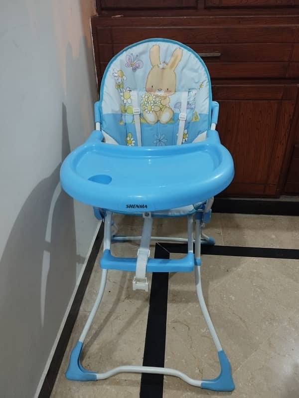 High Chair almost new 3