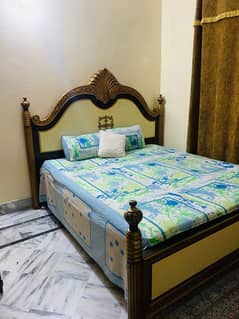 Bed Set with Dressing and side Tables