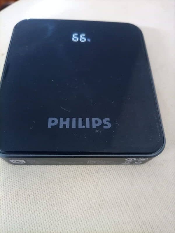 Phillips power bank 4