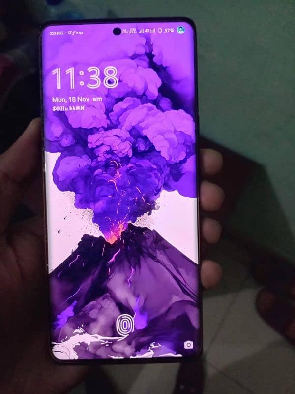 VIVO V30E 1