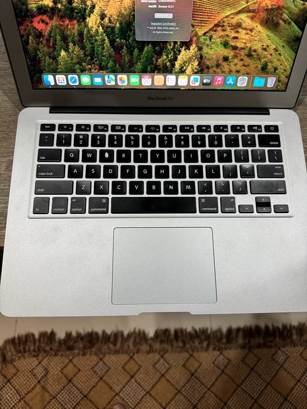 Apple MacBook Air 1