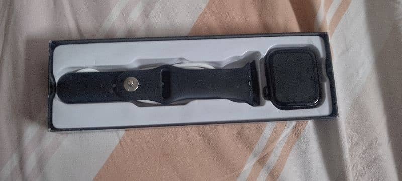 x 90 smart watch 1