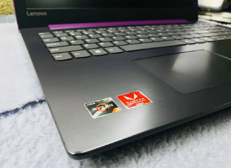 LENOVO IDEAPAD 330  | A9 / 9th Gen  | 8GB RAM +180GB SSD 4