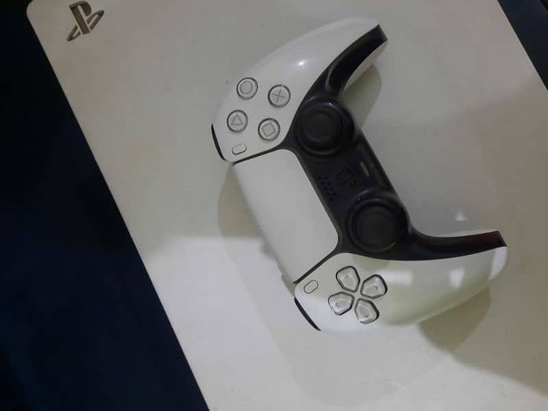 Playstation 5 Used with one controller, no box 3