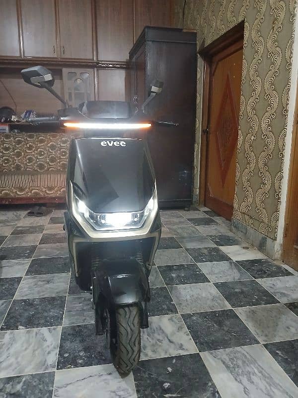 evee gen z scooty brand new 4