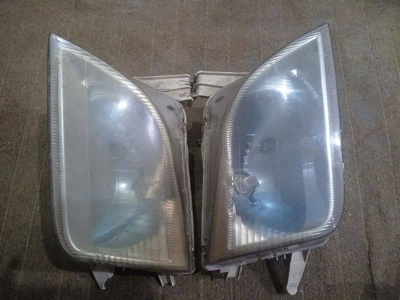 Suzuki Cultus original head light 3