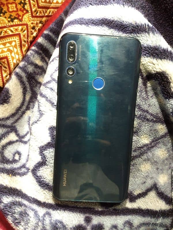 Huawei y9 prime 2018 0