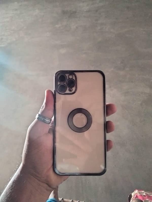 iphone 11 pro max 256 Gb Factory unlock 2