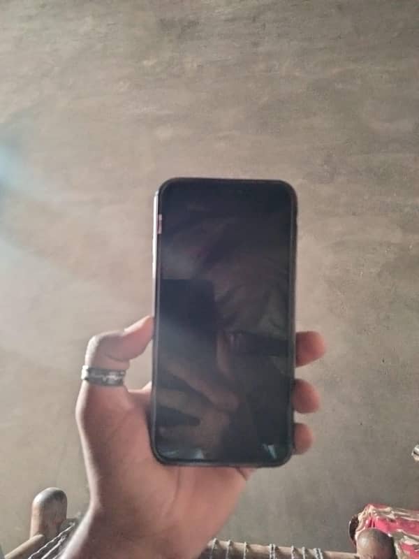 iphone 11 pro max 256 Gb Factory unlock 3