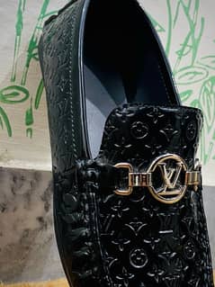 lv shoes And Accessories Available ph 03021439149