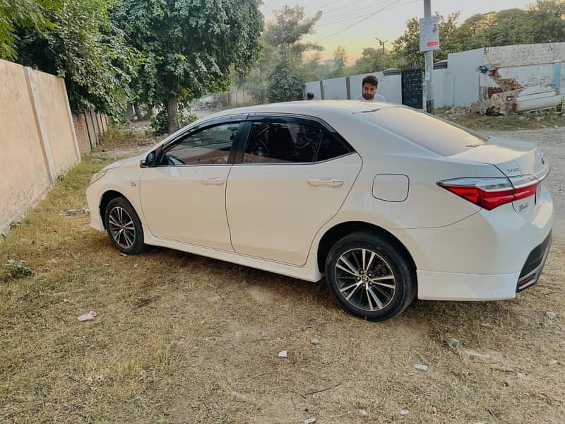 Toyota Altis Grande 2021 3