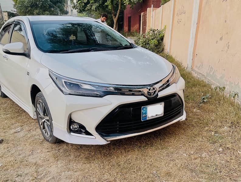 Toyota Altis Grande 2021 4