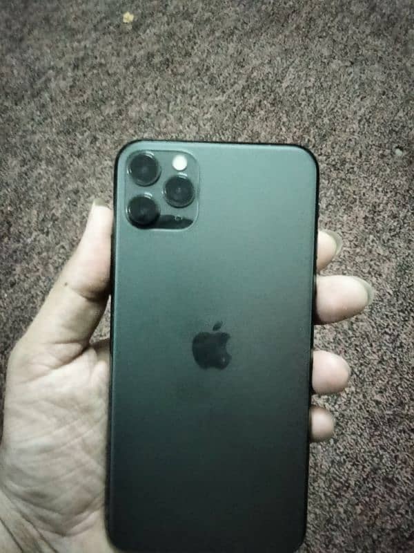 I phone 11 pro max 64 gb factory 4