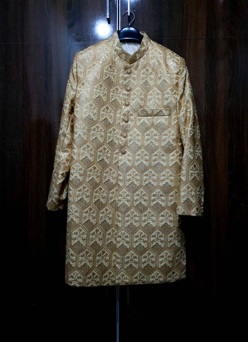 Groom's Dress / Sherwani 0