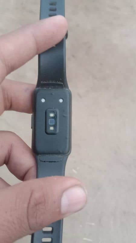 Fitness watch condition 8/10Huawei band 6-980 3