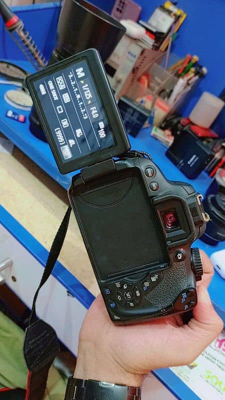 Canon 650 D  10 by 10 condition 3