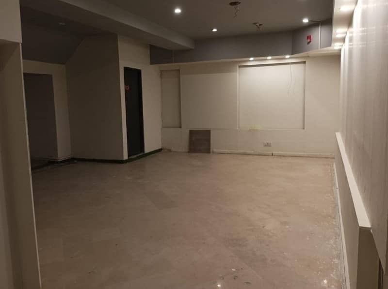 4 Marla Basement Office For Rent In DHA Phase 4, Block DD, Lahore. 6