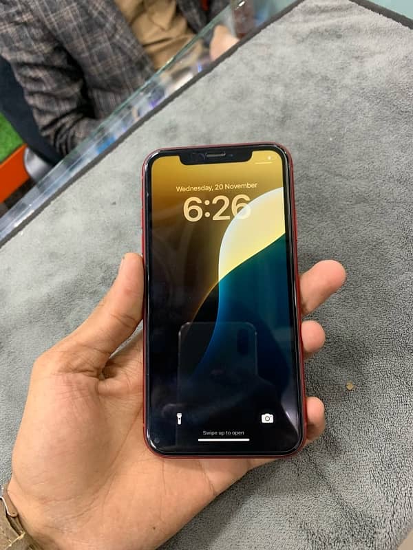 iphone xr non pta 64 gb whaterpack 80 battry helth turetone face id ok 7