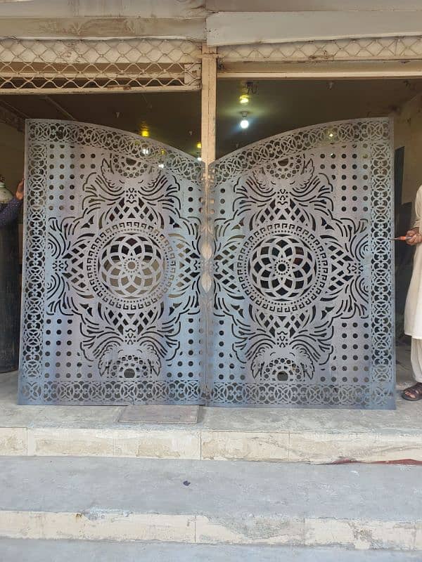 MODERN LASER CUTTING GATES RAILINGS,DOORS 1