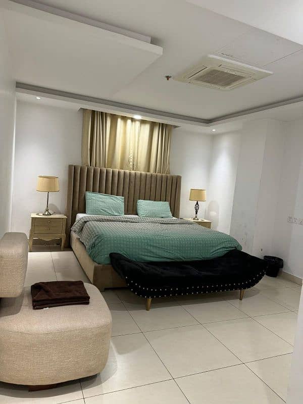 Luxury Furnished One bedroom Apartment daily basis in Gold Crest Mall 18