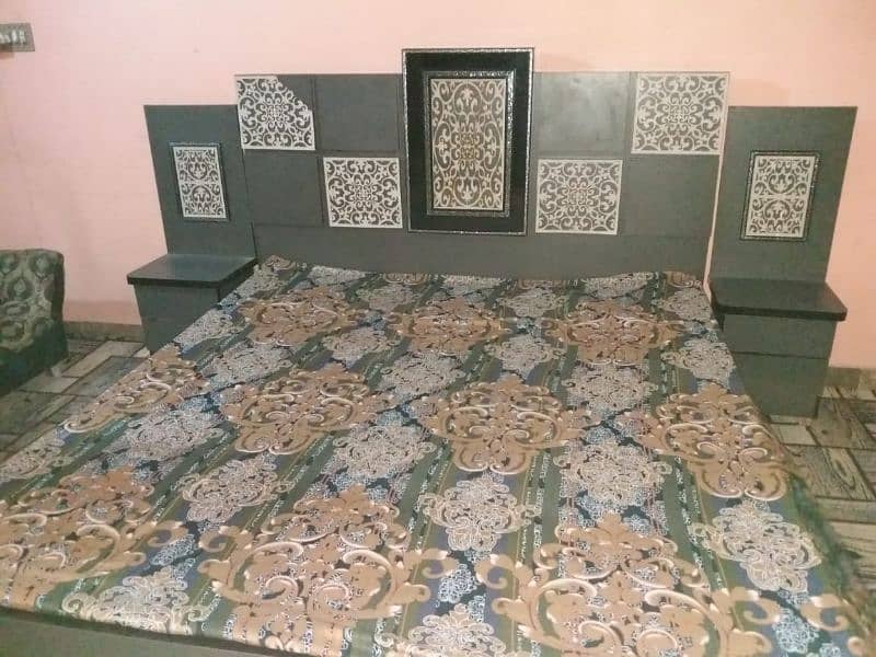 Good Condotion Bedroom set for sale - Furniture set - Bedset 11