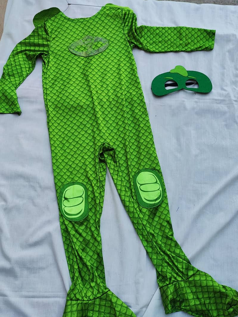 Kids Superhero Costume, Dress, Capes, Masks, Characters 17