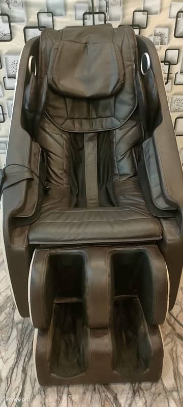 No. 1 Jc-Buckman Full body massage chair &P. Therapy 1