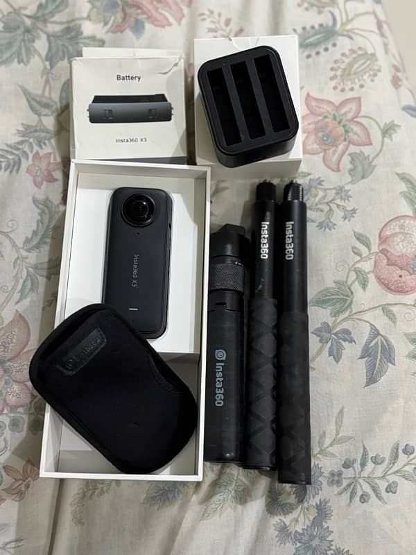 insta360 x3 combo pack 8