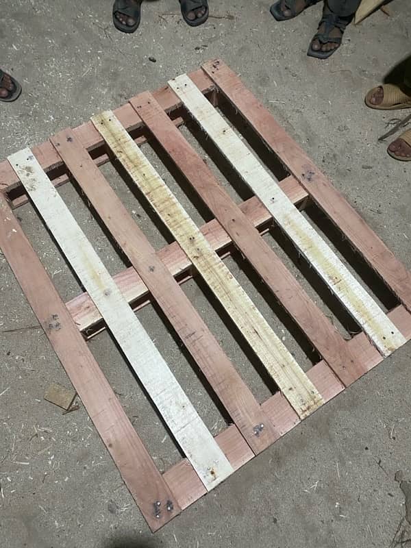 wooden pallets 3