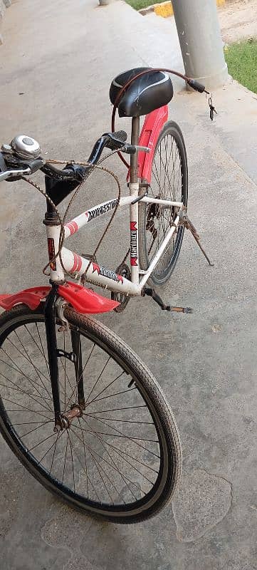 Gear Bicycle in good condition 0