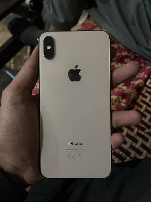 PTA Approved Iphone Xs Max 256GB Golden 2