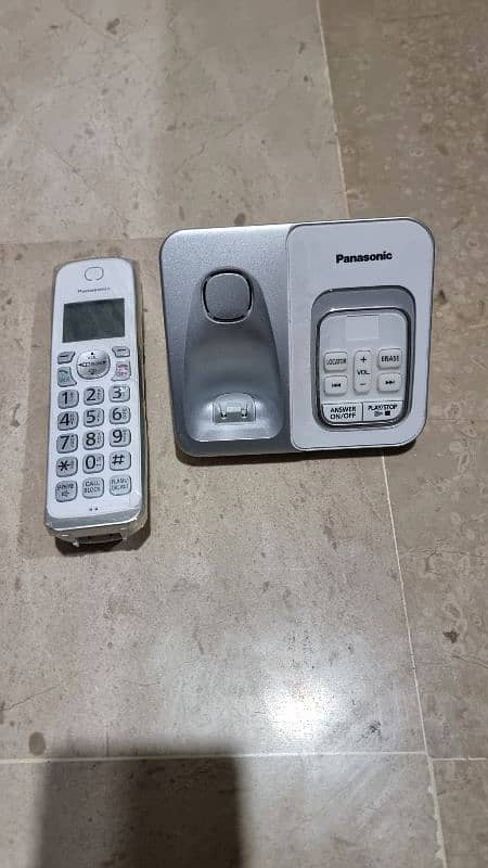 Panasonic cordless telephone set Ptcl 3