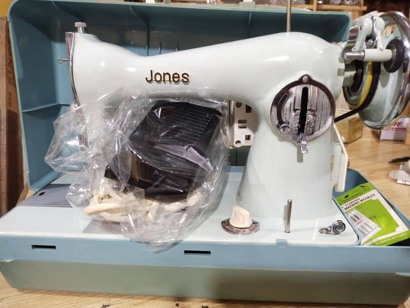 Johnson sewing machine USR 10