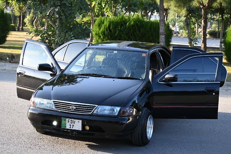 Nissan Sunny 1998 Diesel 2d 17