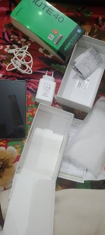 Infinix Note 40.16gb. 256gb 10month warranty 10/10 lush condition 2