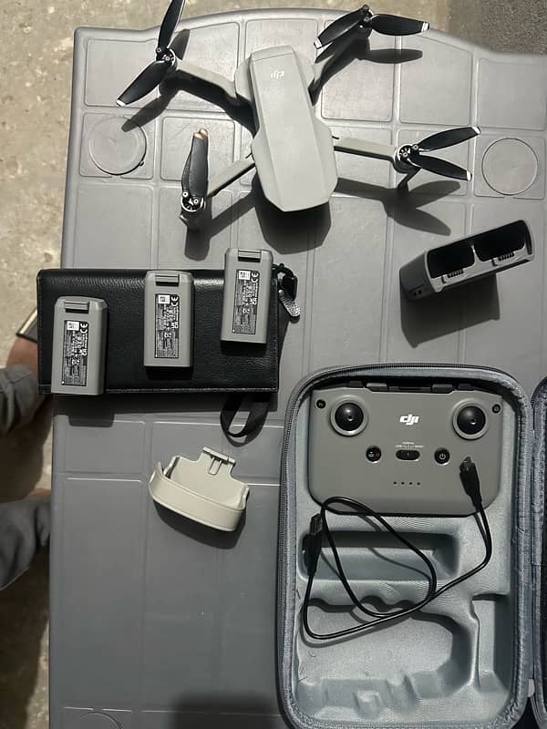 Drone DJI mini 2 flymore combo | urgent sale 12