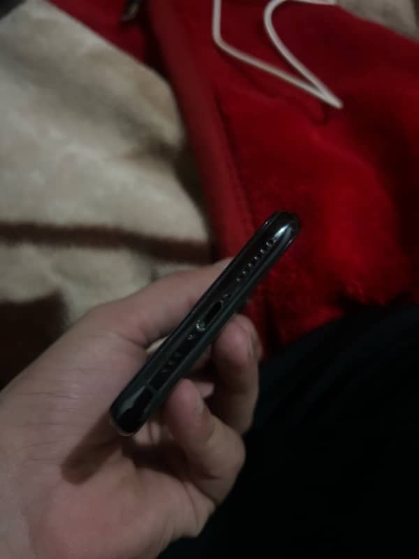 iphone 11 pro pta approved 4