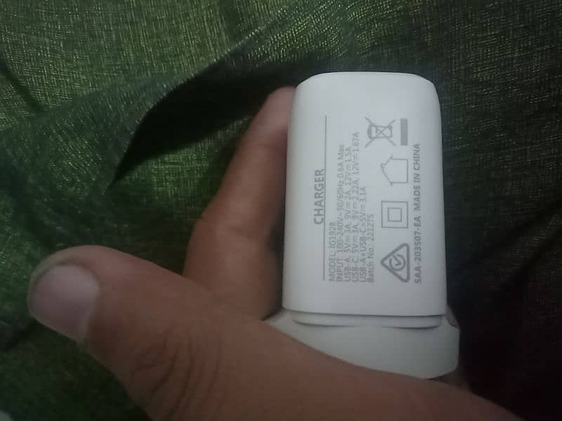 iGear original 20w charger 1