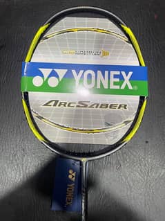 YONEX