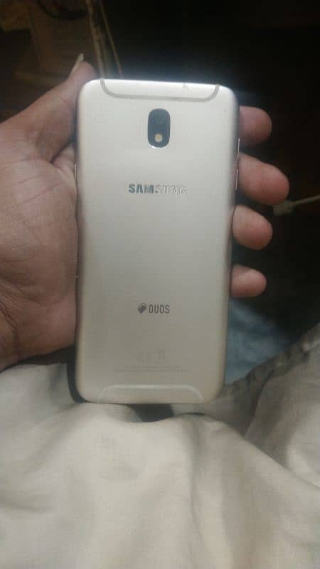 Samsung j7pro condition 10by9  penal change first class  only mobile 1