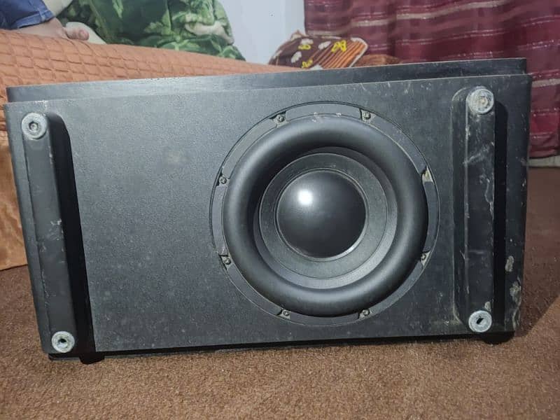 Onkyo HT - R518 + 5 x Yamaha Bookshelf with Jamo Sub Woofer 6