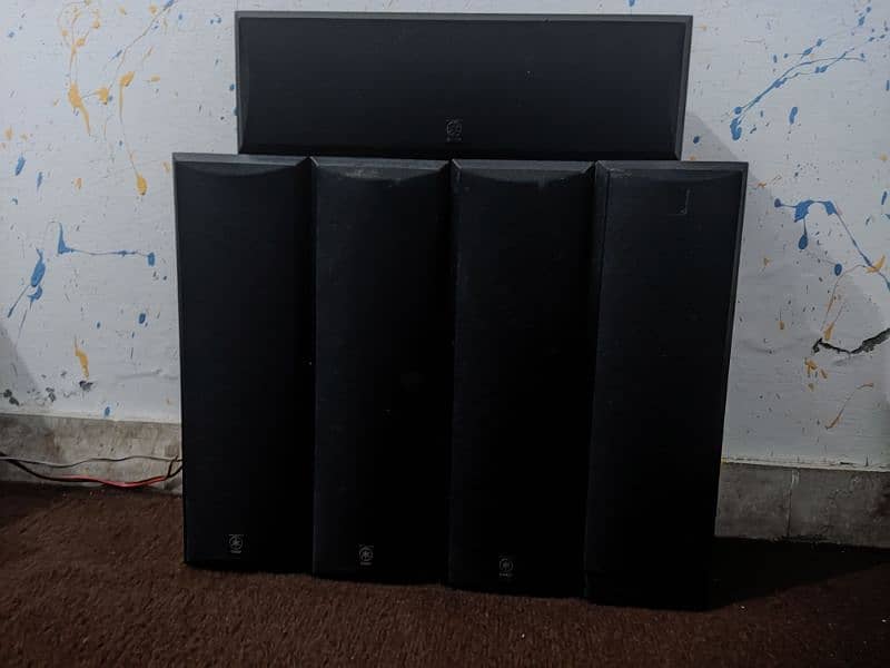 Onkyo HT - R518 + 5 x Yamaha Bookshelf with Jamo Sub Woofer 7