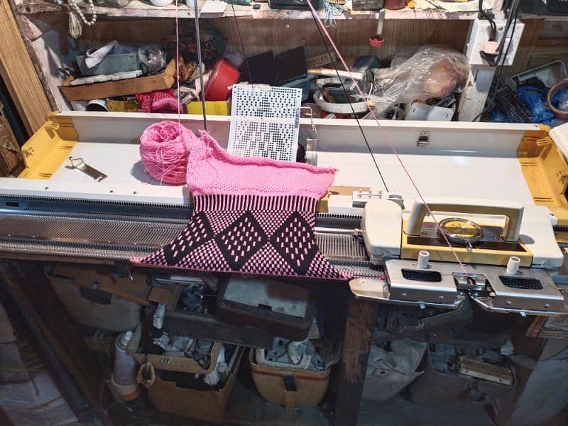 singer knitting machine 0