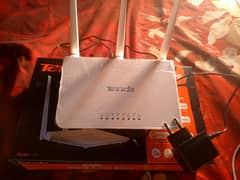 Tenda router