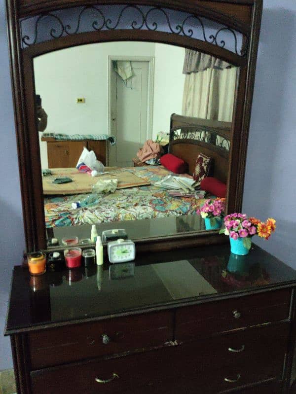 Dressing table for sale 0