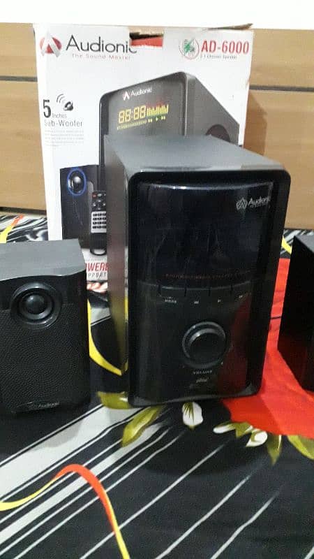 Audionic AD6000 AC/DC Speakers 5