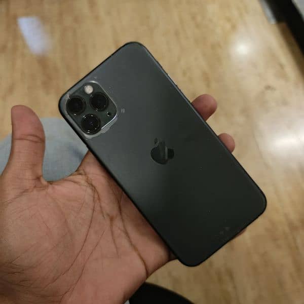 iPhone 11 PRO 256 GB PTA Approved 4