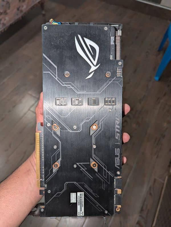 Asus Strix 1070 8gb 5