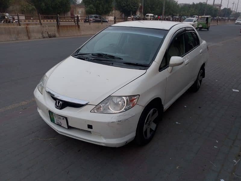 Honda City IDSI 2005 almost shawrd 3